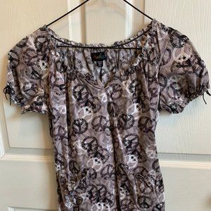 Peaches Scrub Top Size XS